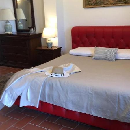 La Casa Fra Gli Ulivi Apartment แตร์นี ภายนอก รูปภาพ