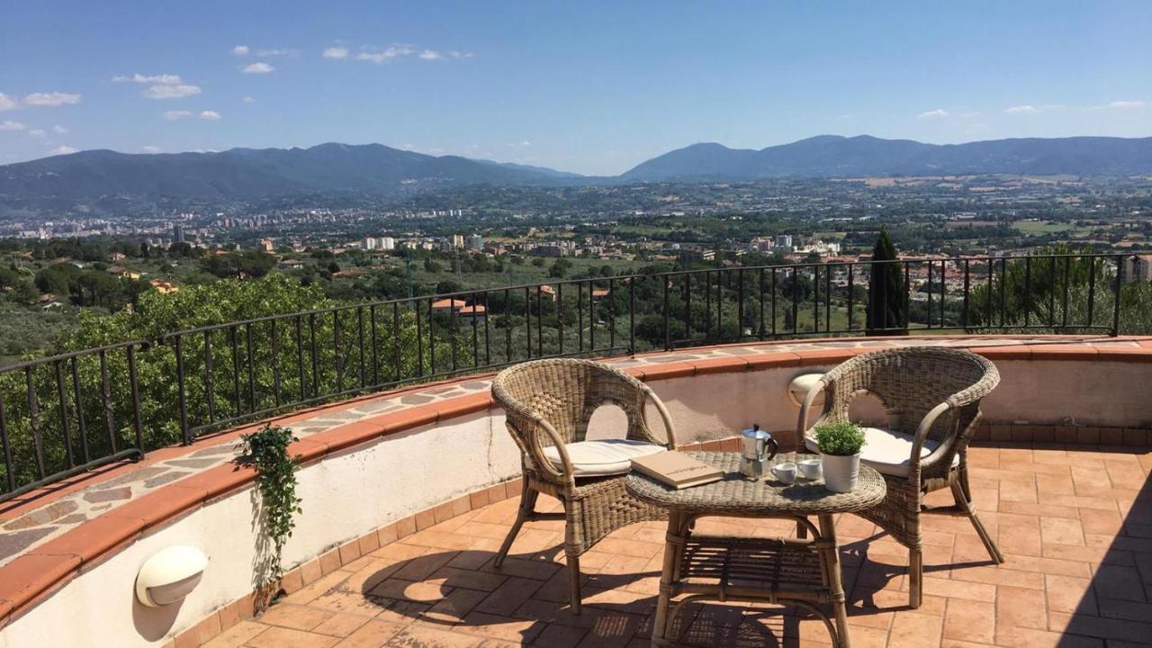 La Casa Fra Gli Ulivi Apartment แตร์นี ภายนอก รูปภาพ